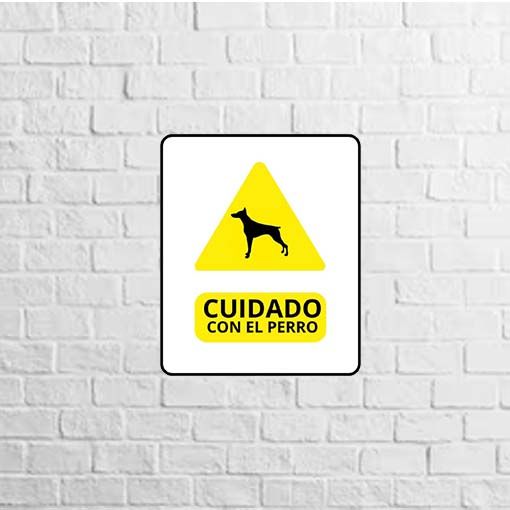 Cuidado con el perro amarillo