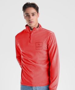 Camiseta de algodón personalizable, perfecta para empresas, regalos o eventos en Málaga.